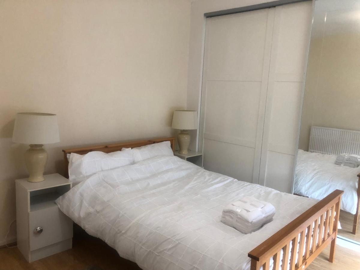 Northfield Eejs Beautiful 2 Bed Home מראה חיצוני תמונה
